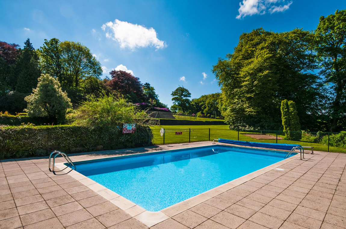 Treworgey Manor Cottages - Heated outdoor swimming pool